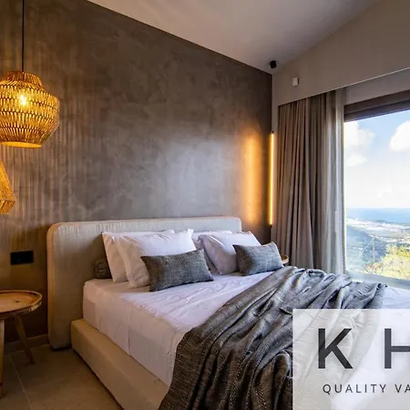 Noci! Villa Dilináta